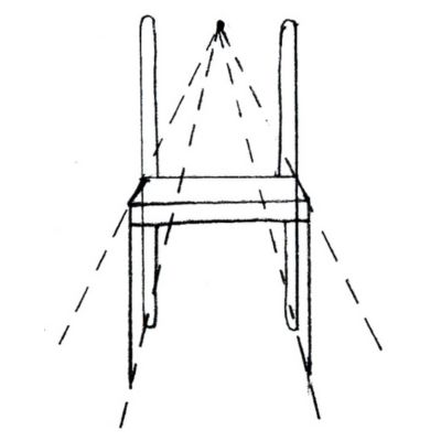 Etape 3 pour dessiner une chaise vue de face avec sa perspective.